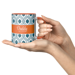 Daddy_Established_Custom_Name_Mid_Centur_Lifestyle_Presentation_Mockup.png