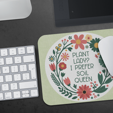 Gardeners_Mouse_Pad_-_Soil_Queen_Lifestyle_Mockup.png